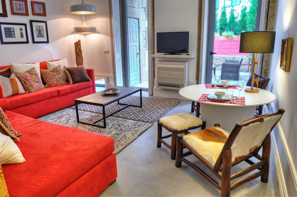Three & Bedrooms Oporto