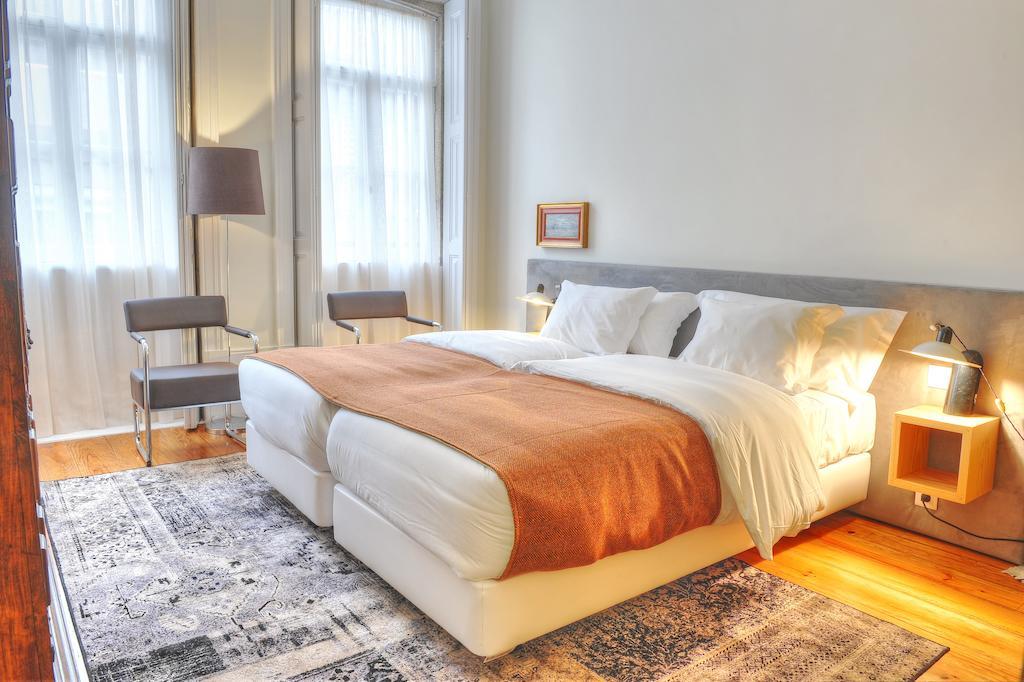 Appartement Three & Bedrooms *