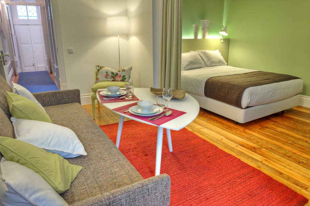 Appartement Three & Bedrooms